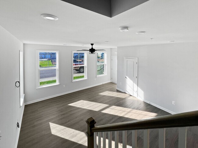 Building Photo - Holiday Special! Beautiful 2 Bedroom Condo in Glen Allen! – No Application Fee This Season!