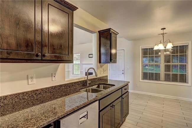 Building Photo - 1553 Ravens Run