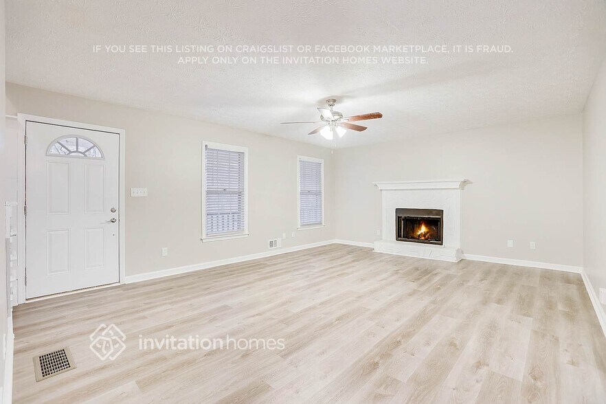 Building Photo - 39 Little John Way