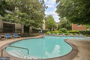 Building Photo - 3313 Wyndham Cir