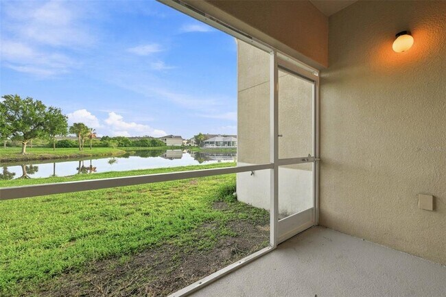 Building Photo - 6421 Cypressdale Dr