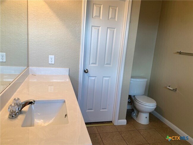 Building Photo - 2587 Diamondback Trail