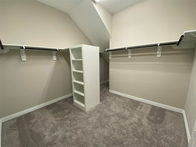 Building Photo - 7414 Evelyn Grv Dr