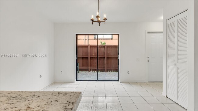 Building Photo - 7123 SW 115th Pl