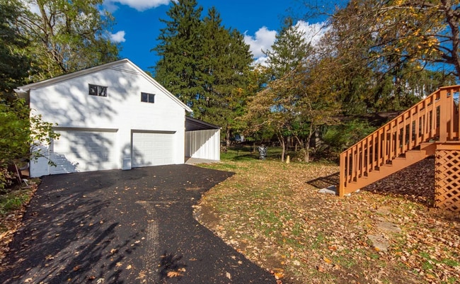 Building Photo - 270 Westview Ave