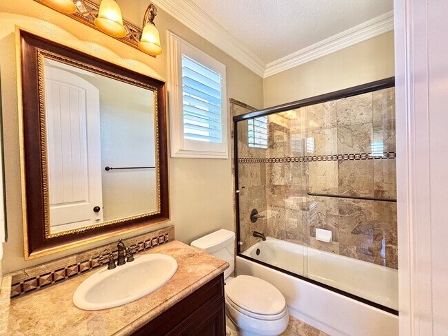 Building Photo - Boat Dock Home | Gated Community | Oxnard ...