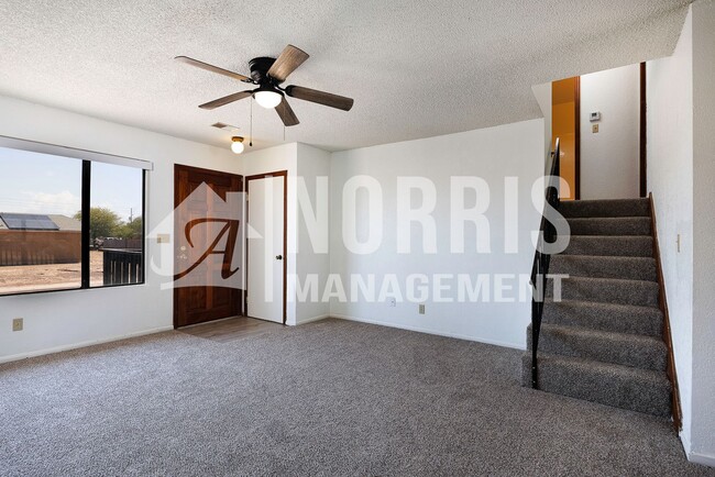 Building Photo - 15054 S Yava Rd