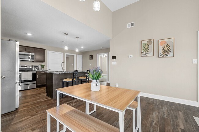Building Photo - 268 Dugger Dr