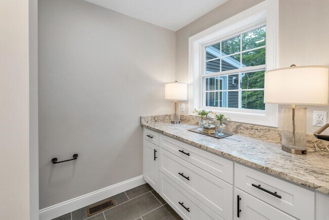 Building Photo - 78 Granite