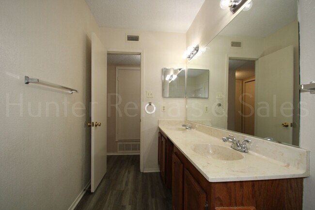 Building Photo - Welcome Home to Your Two-Story Retreat in Willow Springs!