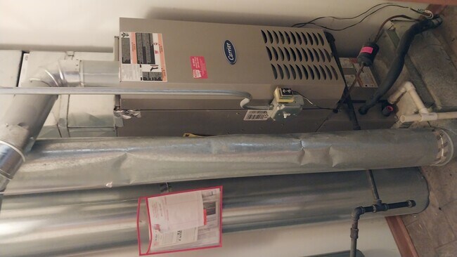 Building Photo - 12745 W Wakefield Dr