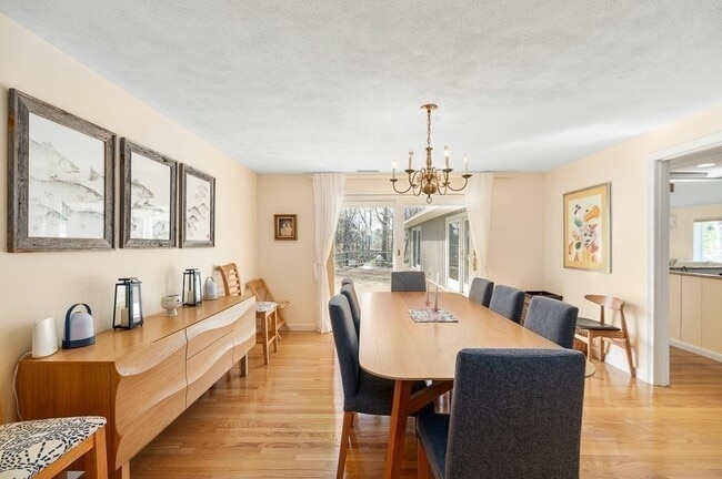 Building Photo - 39 Decatur St