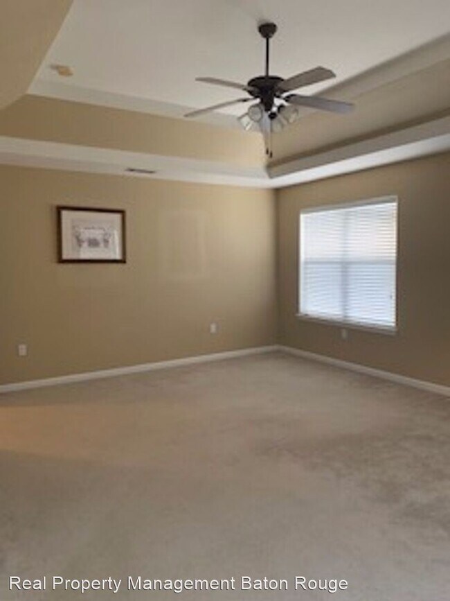 Building Photo - 4 br, 3 bath House - 10043 High Pines Dr.