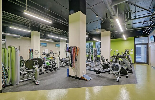 Building Photo - 1255 N Gulfstream Ave