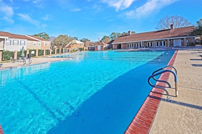 Building Photo - 14466 Misty Meadow Ln