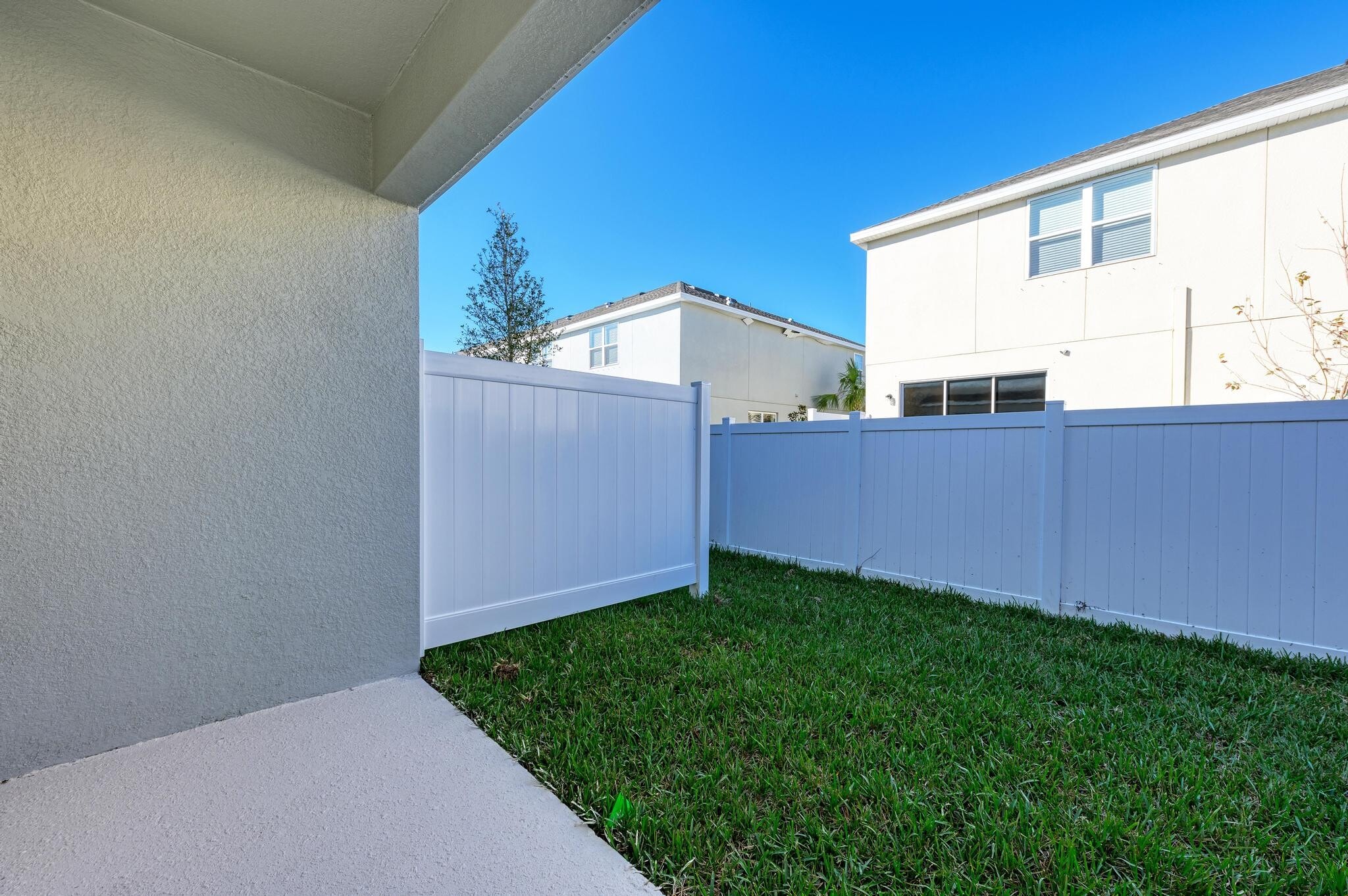 Building Photo - 6354 Fairmont Ln