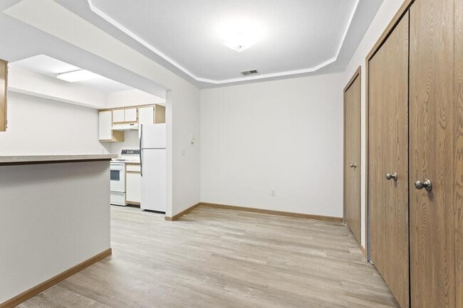 Building Photo - 2136 Stirrup Ln