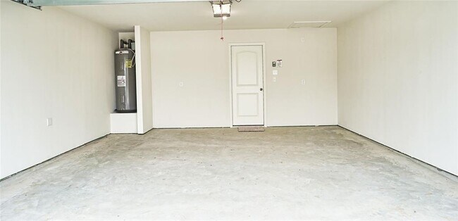 Building Photo - 7922 Vacek Meadows Loop