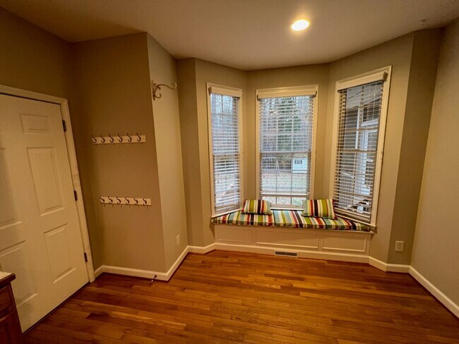 Building Photo - 8207 Morrell Ln