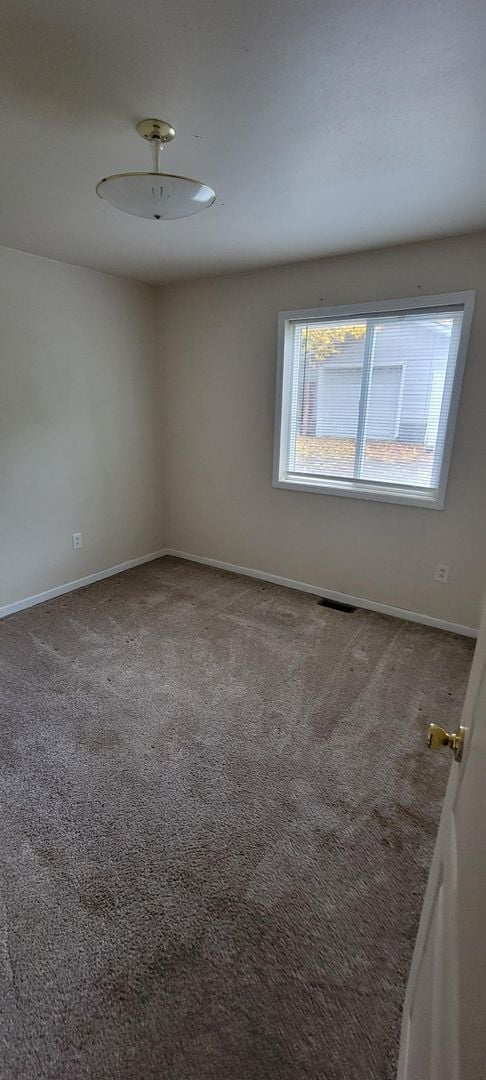 Building Photo - Perry District- Single Family Home