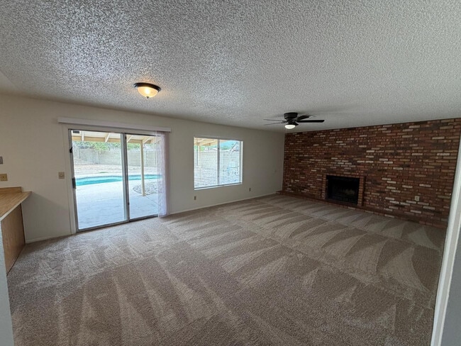 Building Photo - 5102 E Bannock St