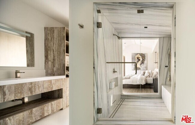 Building Photo - 2532 Canyon Oak Dr