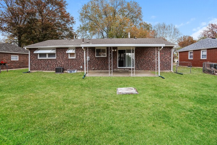 Building Photo - 4008 S Crane St