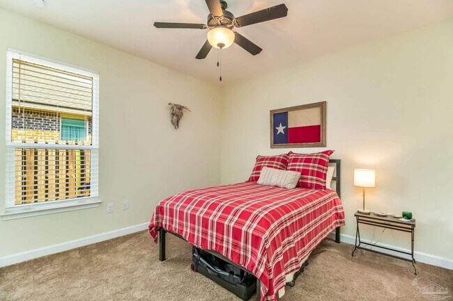 Building Photo - 874 Lowery Dr