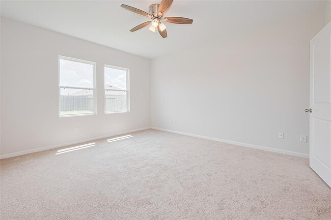 Building Photo - 1025 Banyon Tree Ln