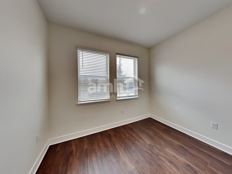 Building Photo - 33901 Widman Way