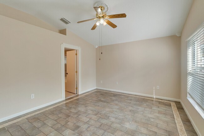 Building Photo - 2711 Breakwater Ct