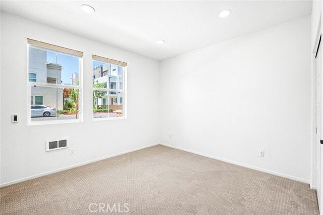 Building Photo - 9560 Hammock Pl