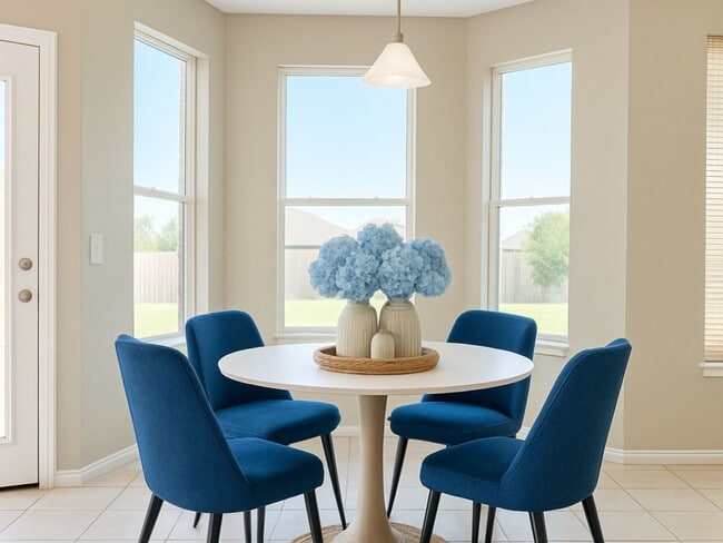 Building Photo - 8002 Cross Trail Dr