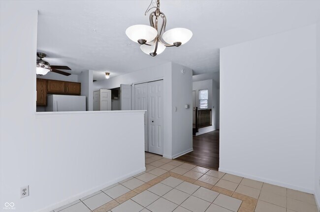 Building Photo - 7733 Park North Lake Dr