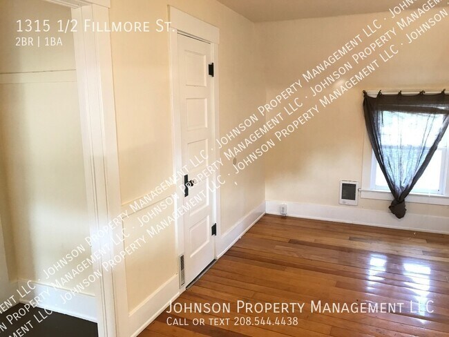 Building Photo - 1315 1/2 Fillmore St.-