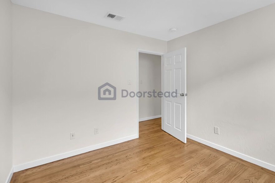Building Photo - 85 Mira Vista Ct