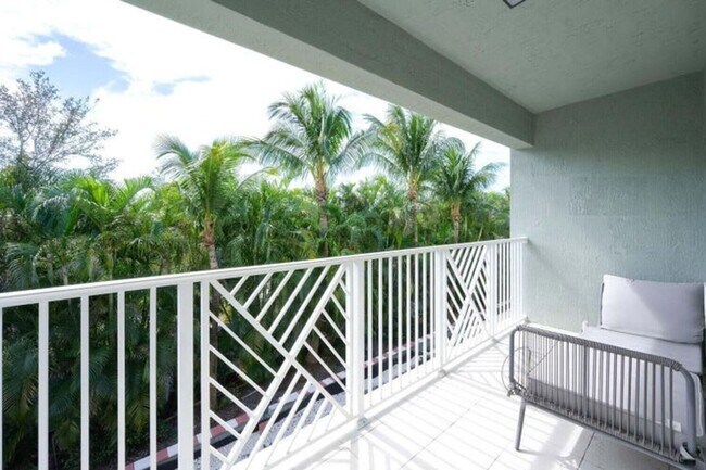 Building Photo - 1932 Juno Landing Ln