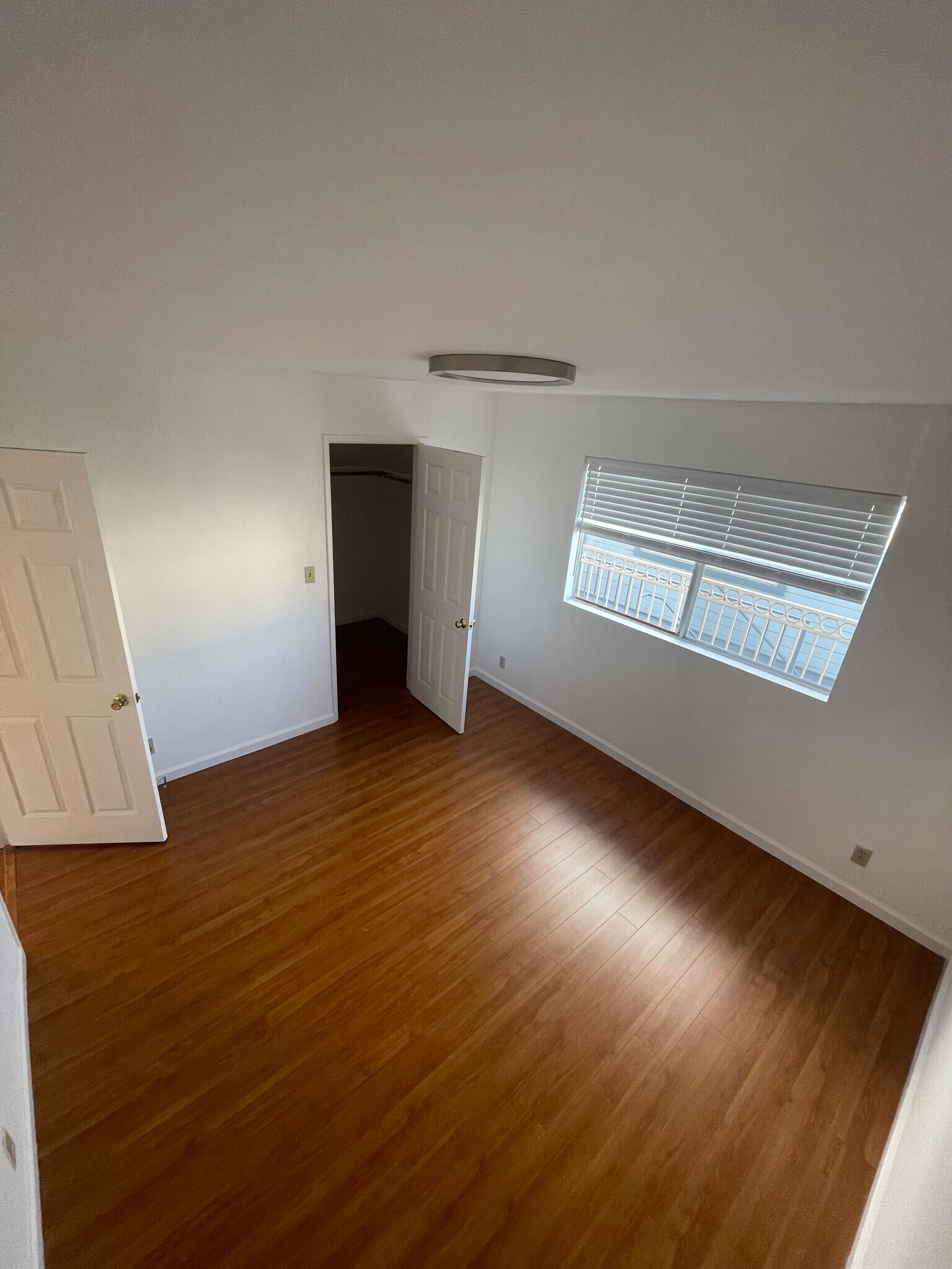 Bedroom - 308 E Valencia Ave