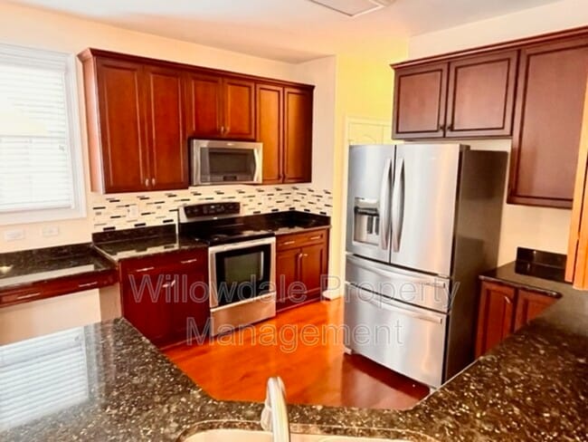 Building Photo - 121 Orianna Dr