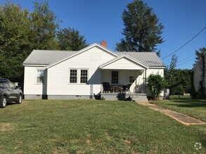 Building Photo - #2 Hackberry Circle