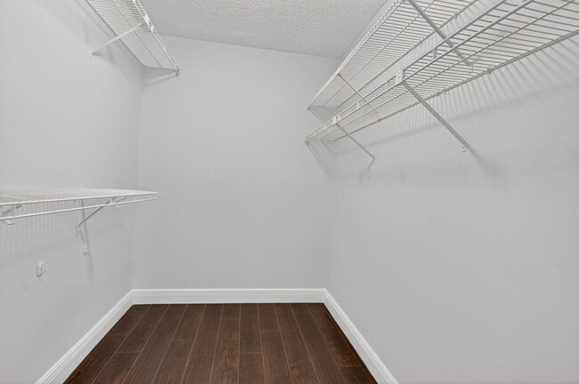 Building Photo - 4135 Bay Laurel Way