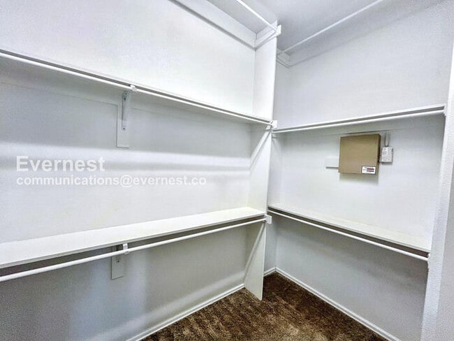 Building Photo - 2840 S Serrano