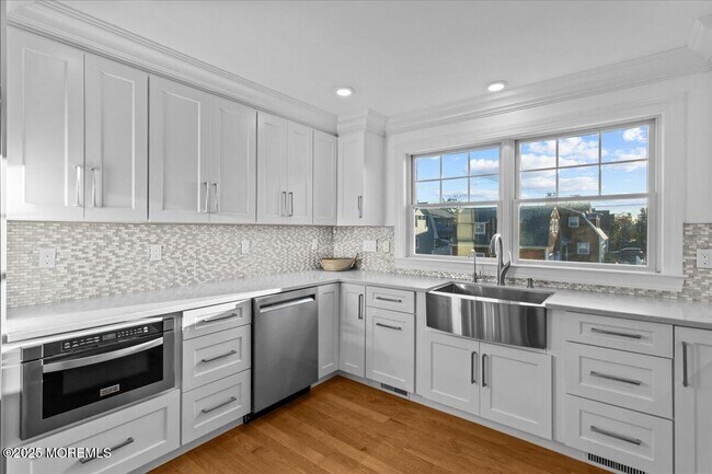 Building Photo - 382 Western Ave