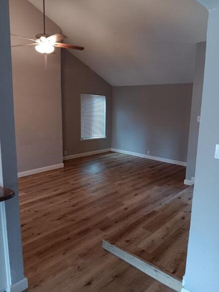 Building Photo - 12929 Pennystone Dr