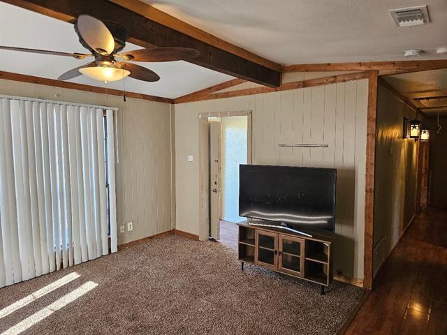 Building Photo - 13022 N State Hwy 121