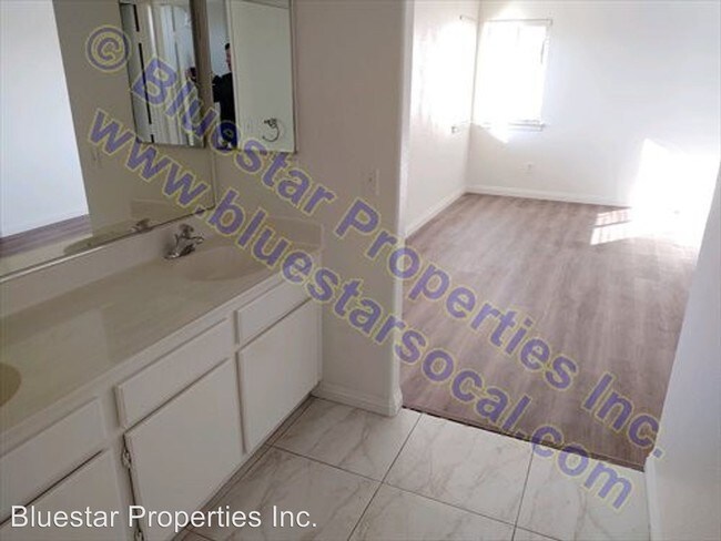 Building Photo - 6 br, 3 bath House - 17657 Dayton St.