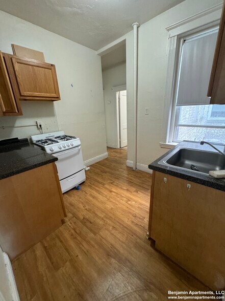 Building Photo - 9 Egremont Rd