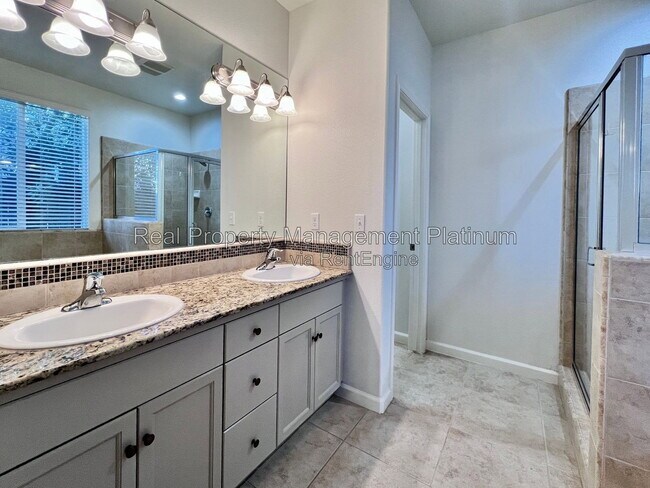 Building Photo - 4121 Chessa Ln