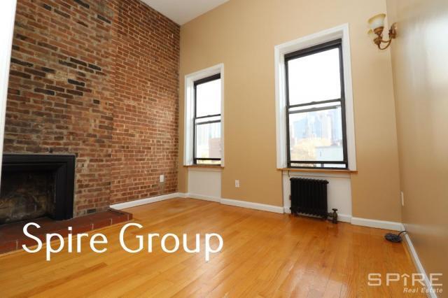 Building Photo - 3 bedroom in New York NY 10036