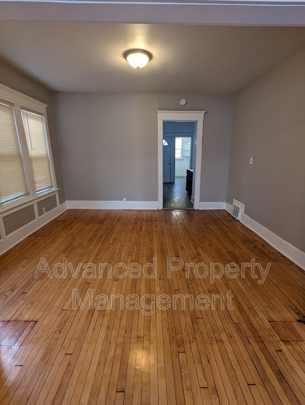 Building Photo - 2909 N 29th St